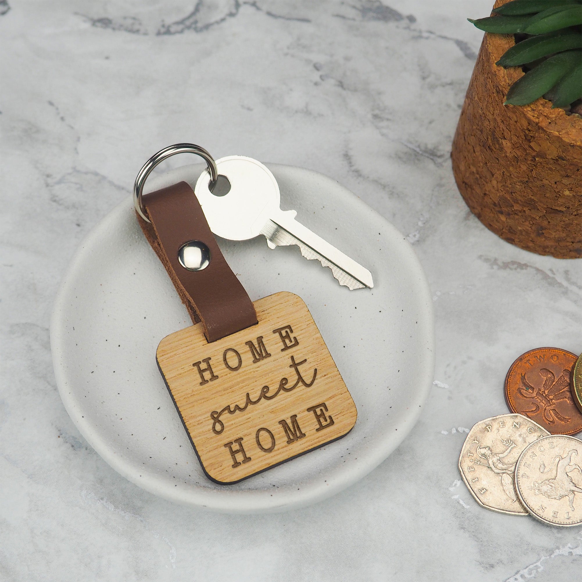 Engraved Wooden 'Home Sweet Home' Key Ring1