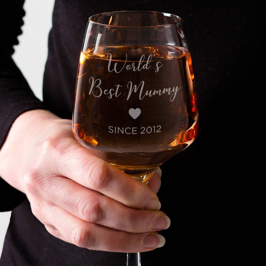Personalised Mum Wine Glass - Dustandthings.com
