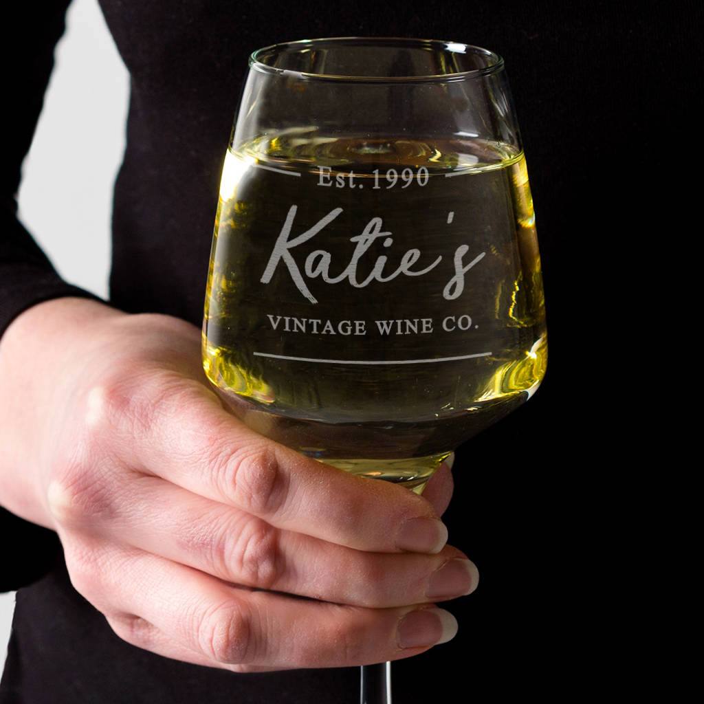 Personalised Wine Glass For Her - Dustandthings.com